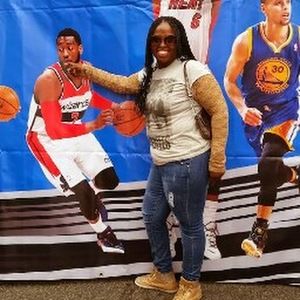 Meet your Posher, Erica l